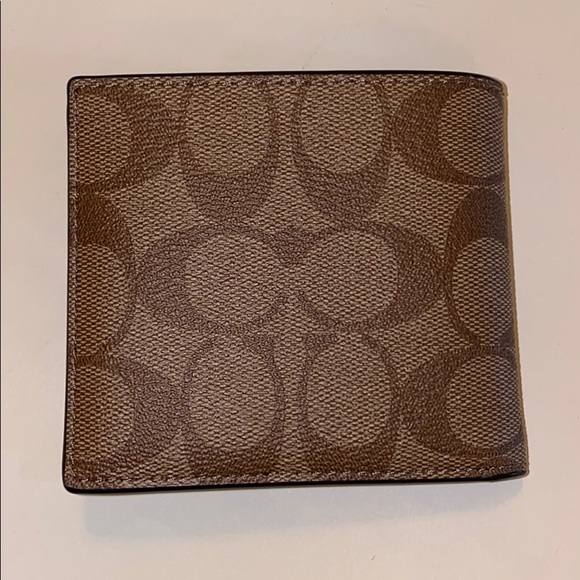Coach Wallet - Picture 2 of 5